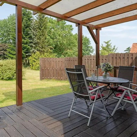 Landhuus Johanna בית נופש *