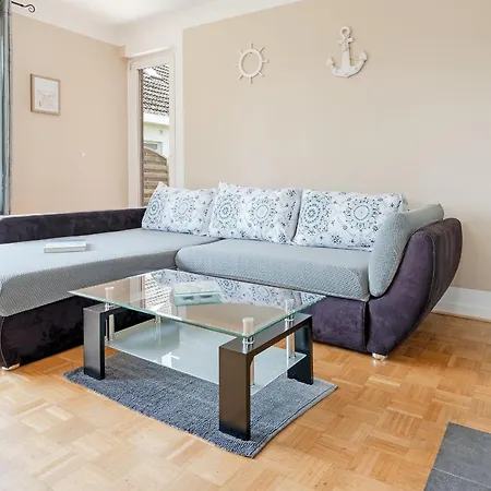 Landhuus Johanna בית נופש Schashagen