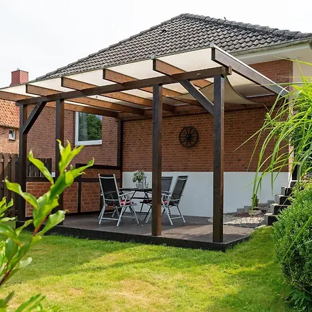 בית נופש Landhuus Johanna Schashagen